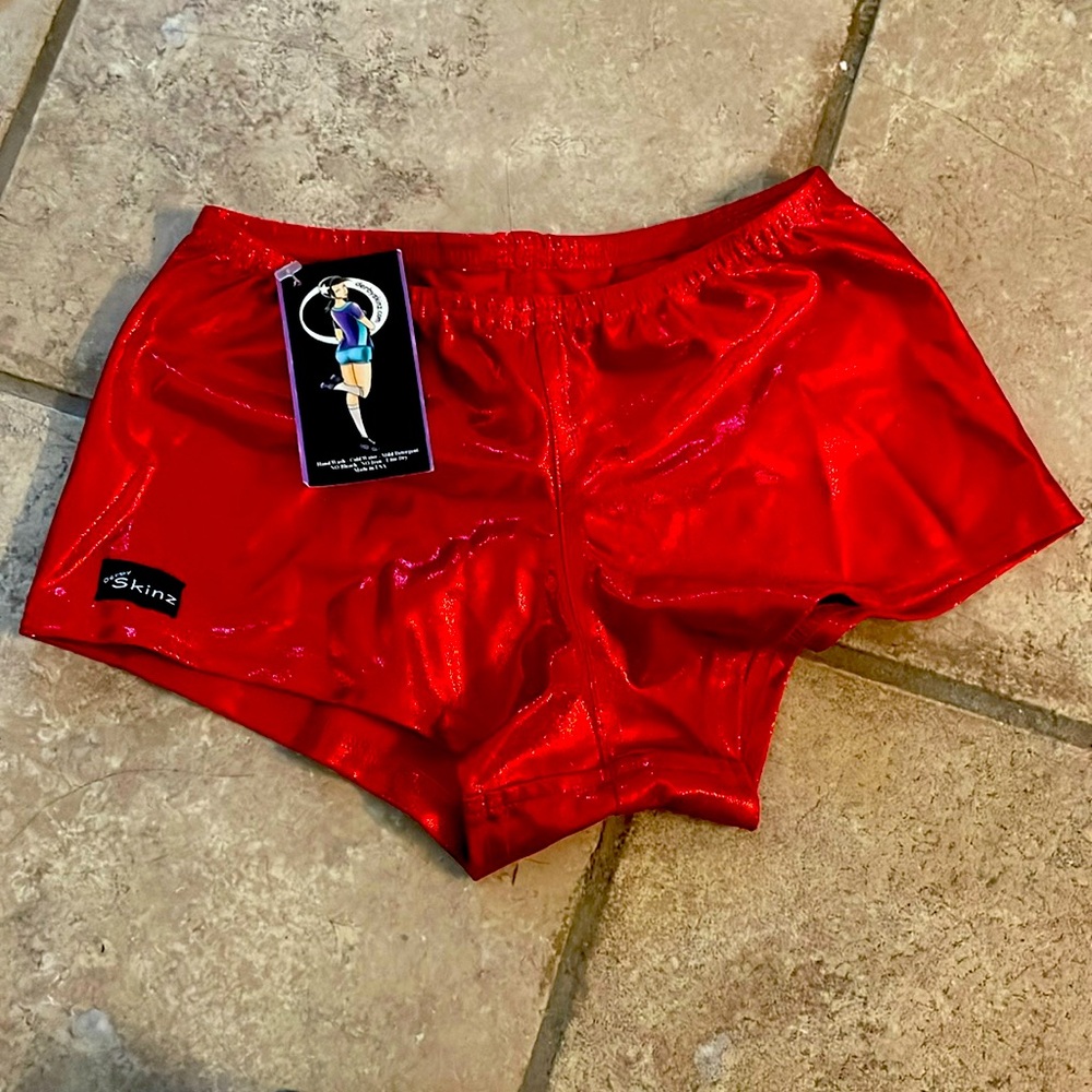 Shiny Red Derby Skinz Hotpants